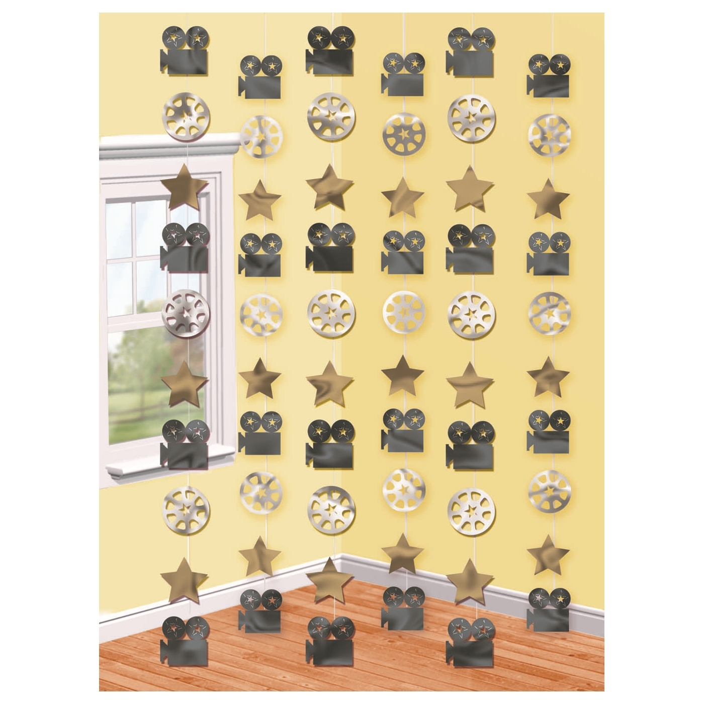 Hollywood String Decoration